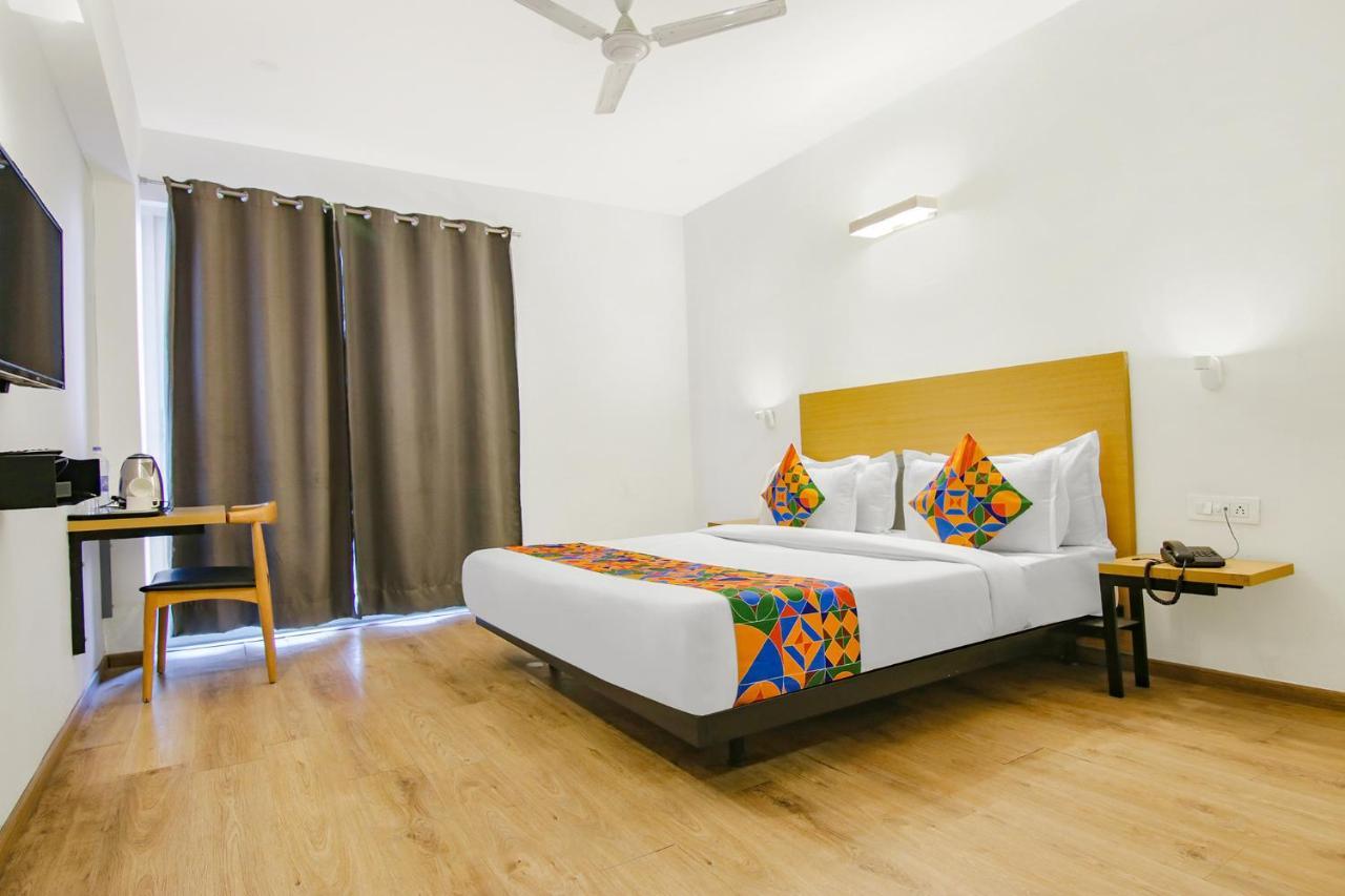 Fabhotel Infinity Stays Gurgaon Extérieur photo