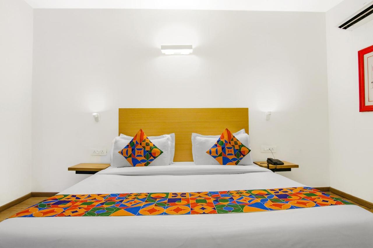 Fabhotel Infinity Stays Gurgaon Extérieur photo